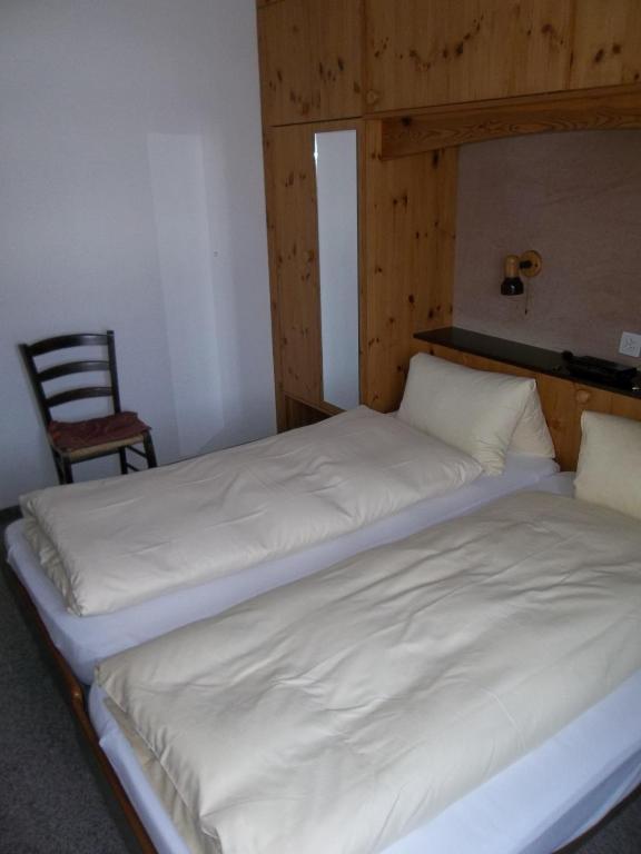 Hotel Old-Jnn Saas im Prattigau 客房 照片